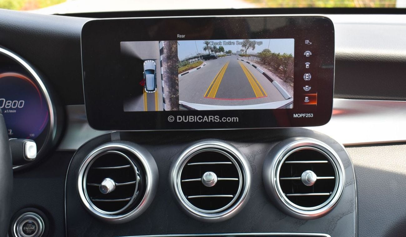 مرسيدس بنز GLC 300 4MATIC