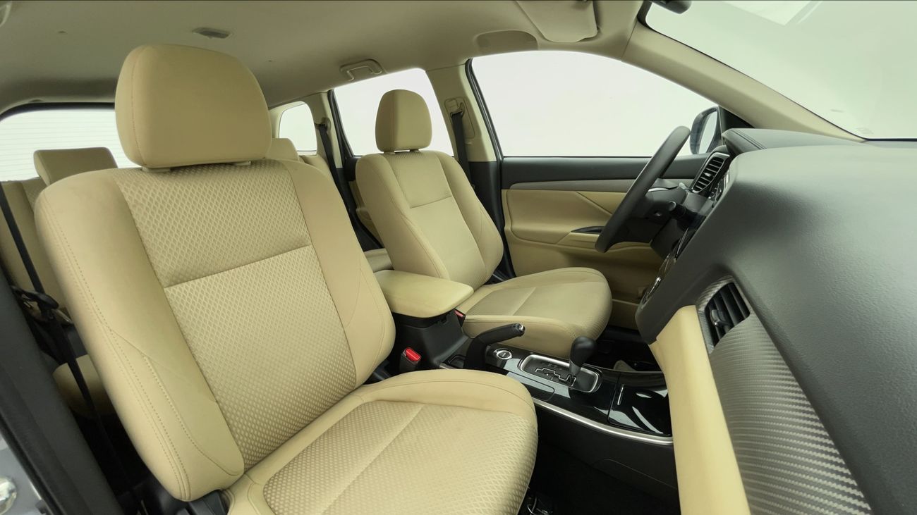 Mitsubishi Outlander GLX MID 2.4 | Zero Down Payment | Home Test Drive