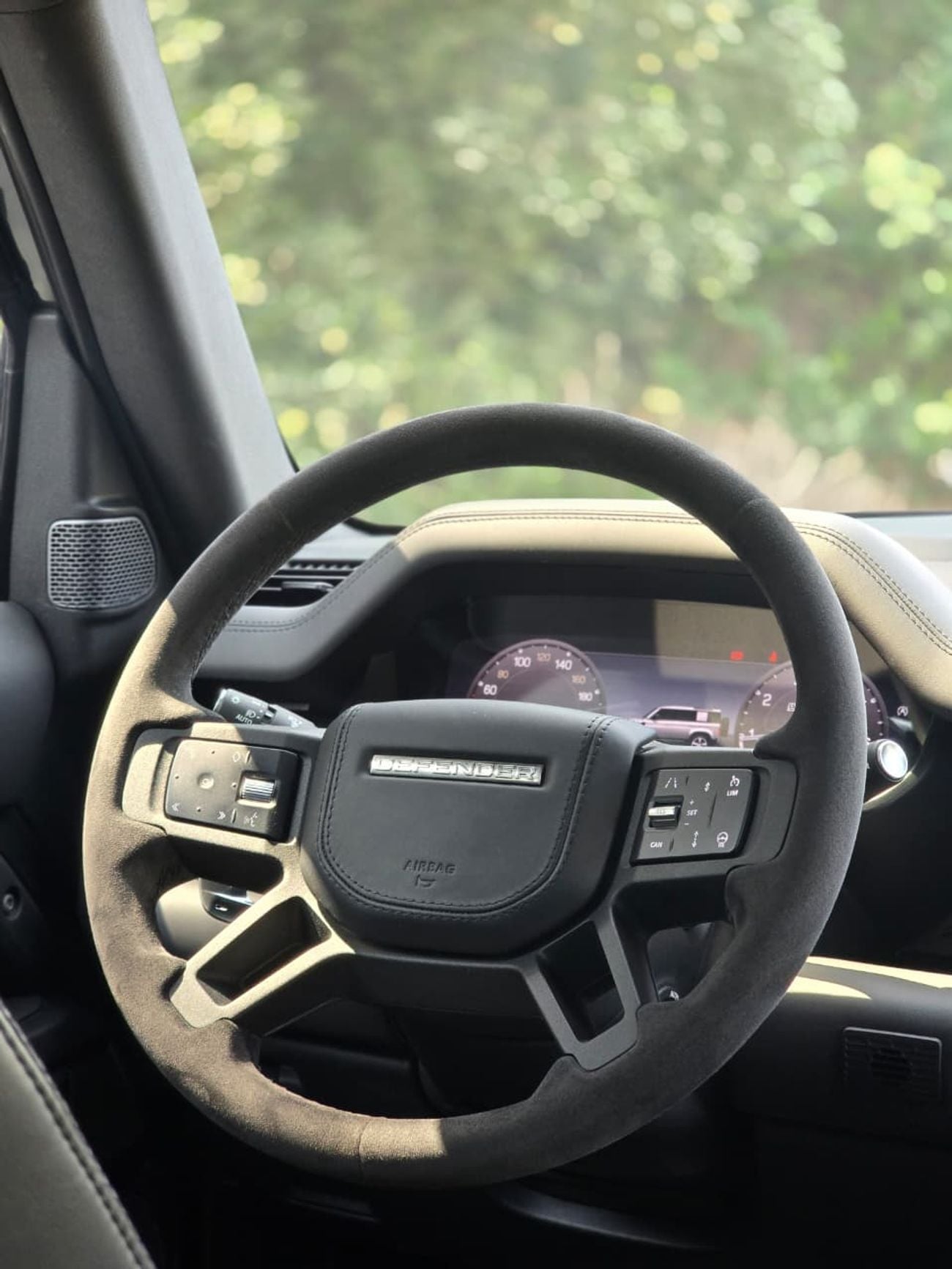 Land Rover Defender 110 X P525 5.0L DEFENDER 110 P525 CARPATHIAN EDITION 2023 V8 // GERMANY // 2KEYS //PERFECT CONDITION