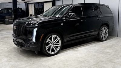 Cadillac Escalade Sport Platinum Cadillac Escalade Sport Platinum Full Option 2025 GCC specs | Warranty and service contract