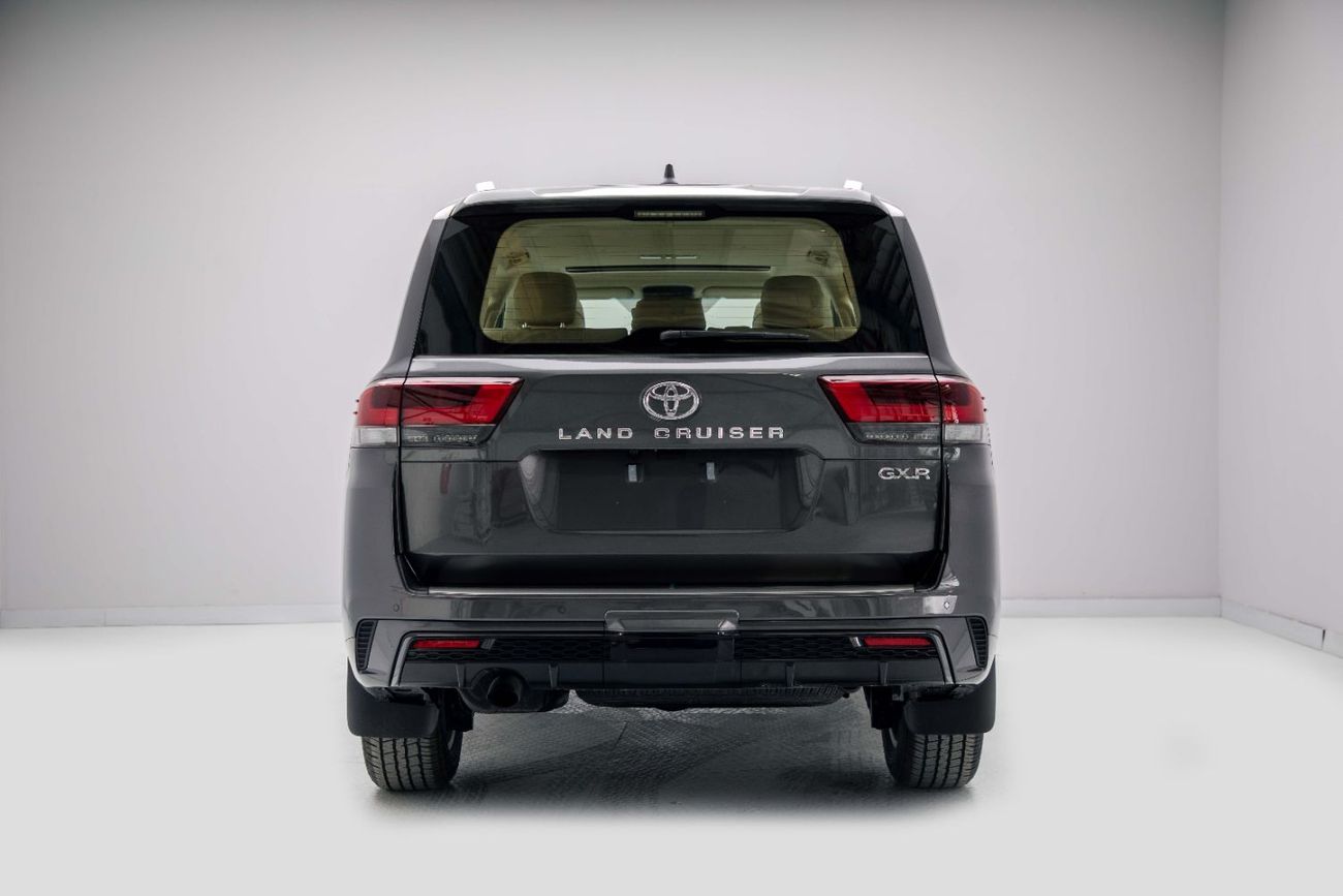 Toyota Land Cruiser GXR 3.5L - Grey Metallic Inside Beige | Export Only