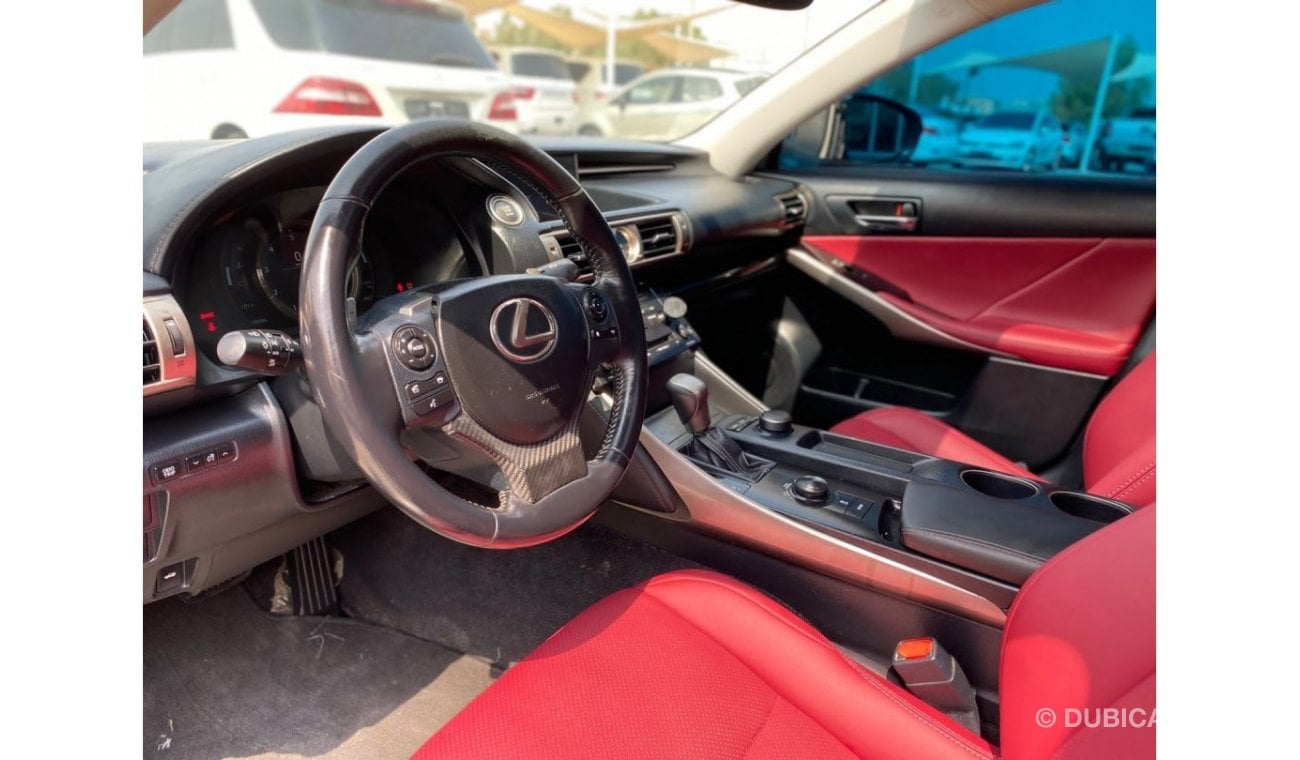Lexus IS 200 Lexus IS 200 t take American perfect condition