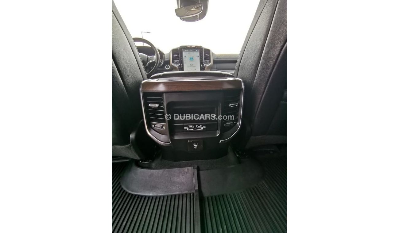 رام 1500 Dodge RAM Laramie - 2022 - White