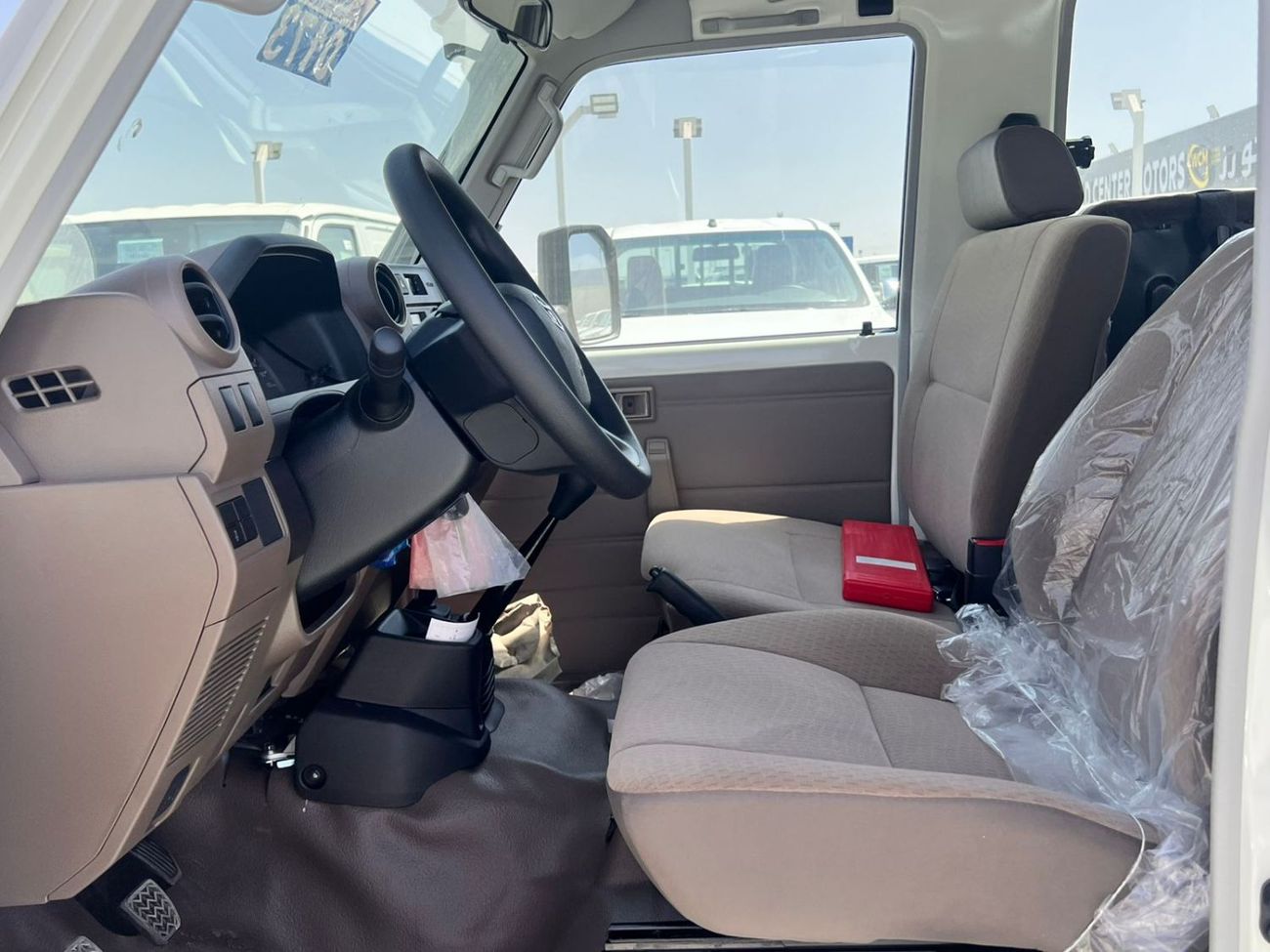 Toyota Land Cruiser 70 LX 2.8L  LX 2.8L