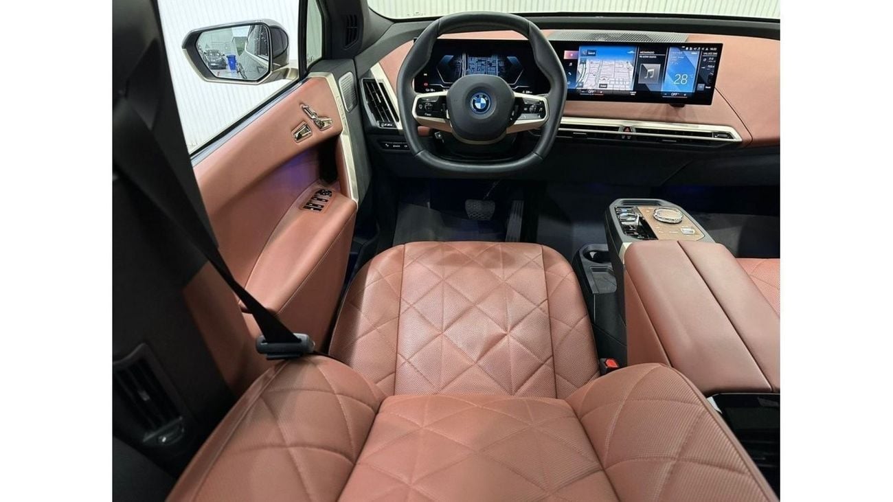 BMW iX 2023 BMW IX XDrive50 Sport Suite Edition, 6 Years Agency Warranty + 5 Years Service Contract, GCC