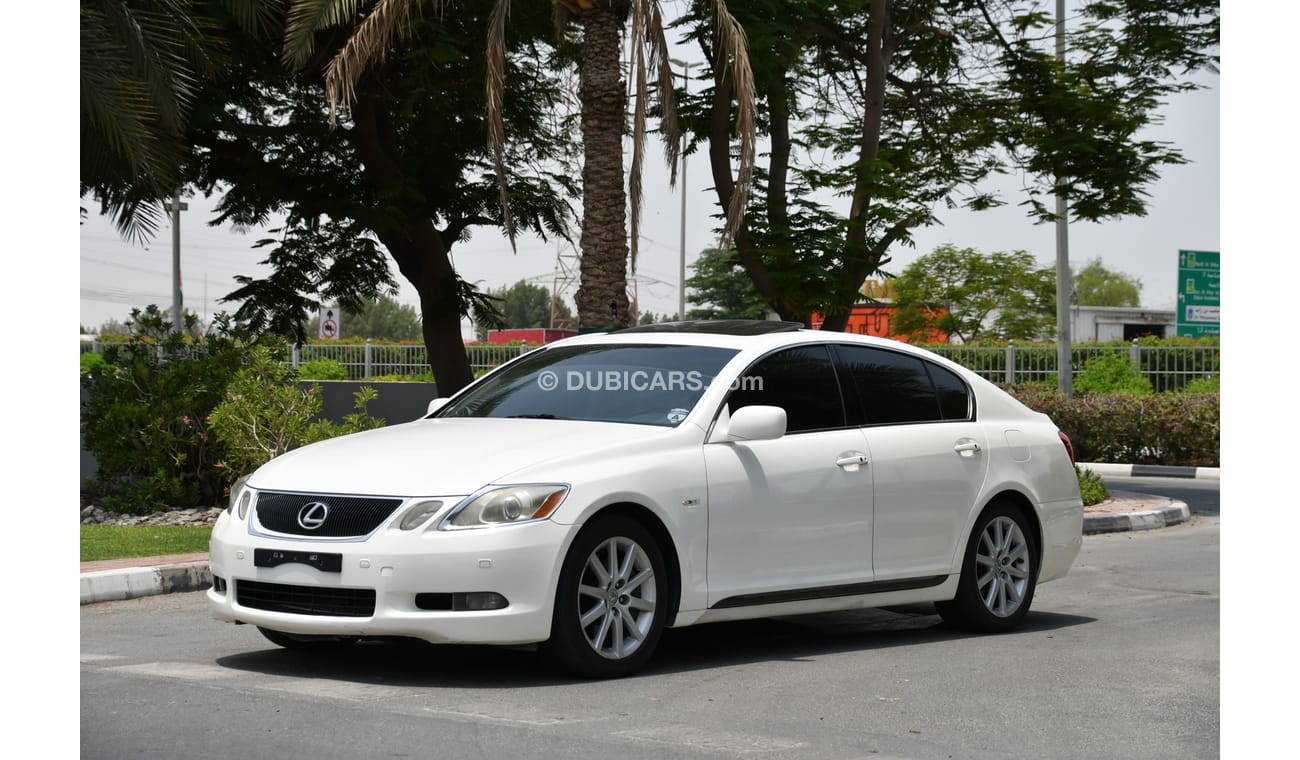 لكزس GS 300 2005 - GOOD CONDITION - GCC SPECS - SUN ROOF-LEATHER SEATS