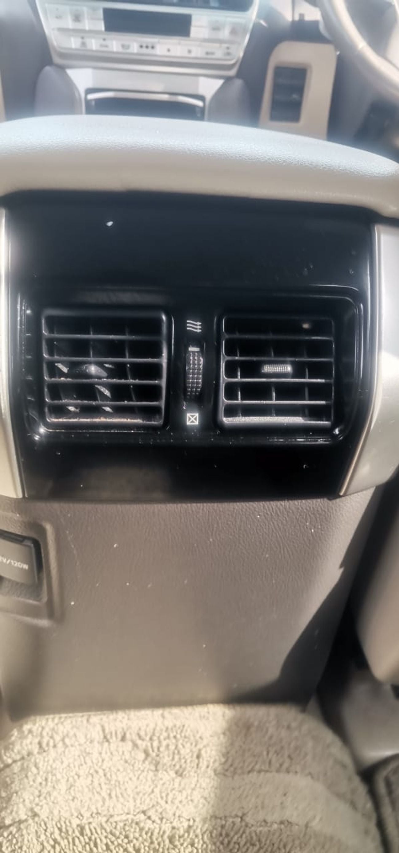 Toyota Prado TXL / 2.7L V4 PETROL / DVD + CAMERA / PWR WITH LEATHER SEATS / REAR A/C ( CODE # 3BA-TRJ150W)