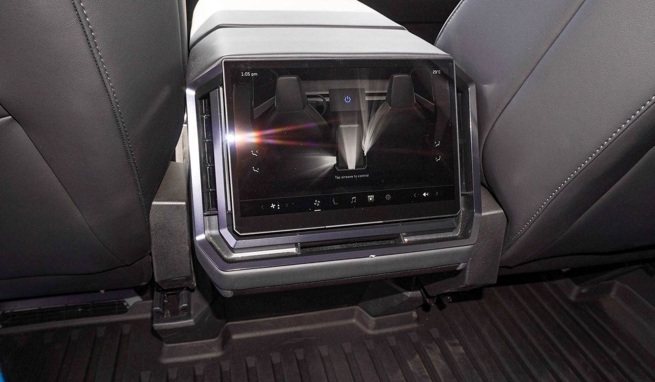 تسلا سايبرتراك FOUNDATION SERIES