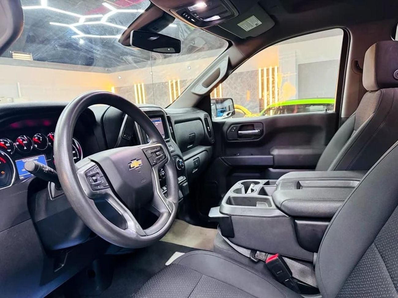 شيفروليه سيلفارادو SILVRADO V4 TURBO MINT CONDITION CLEAN