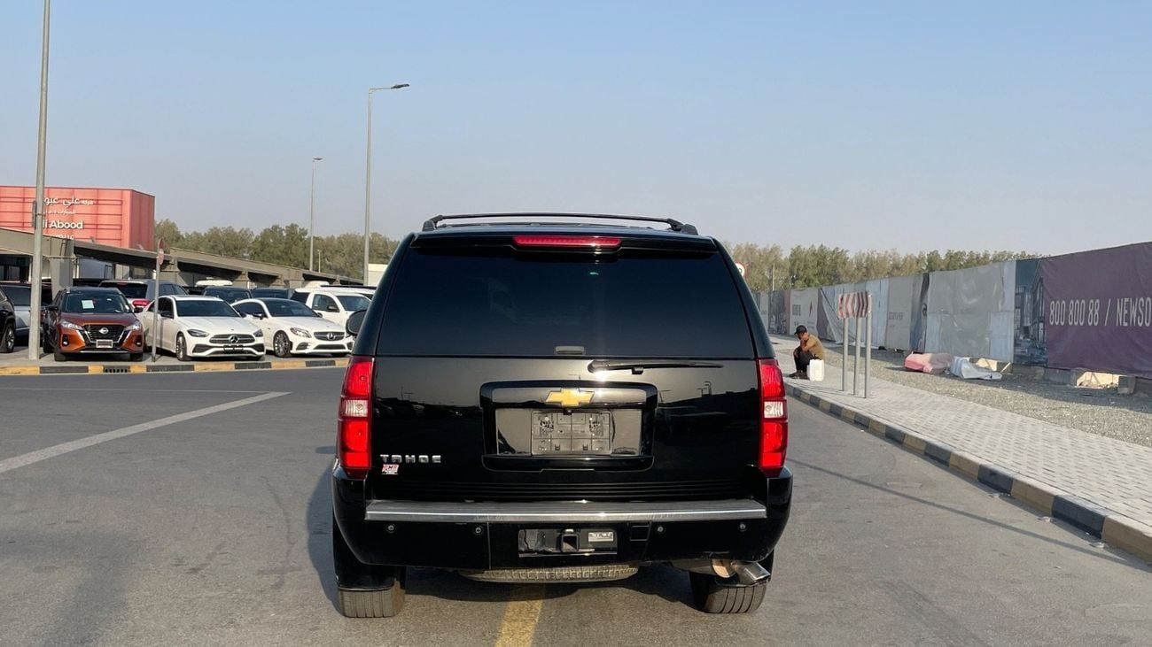 Chevrolet Tahoe LTZ 5.3L 4WD (8 Seater)