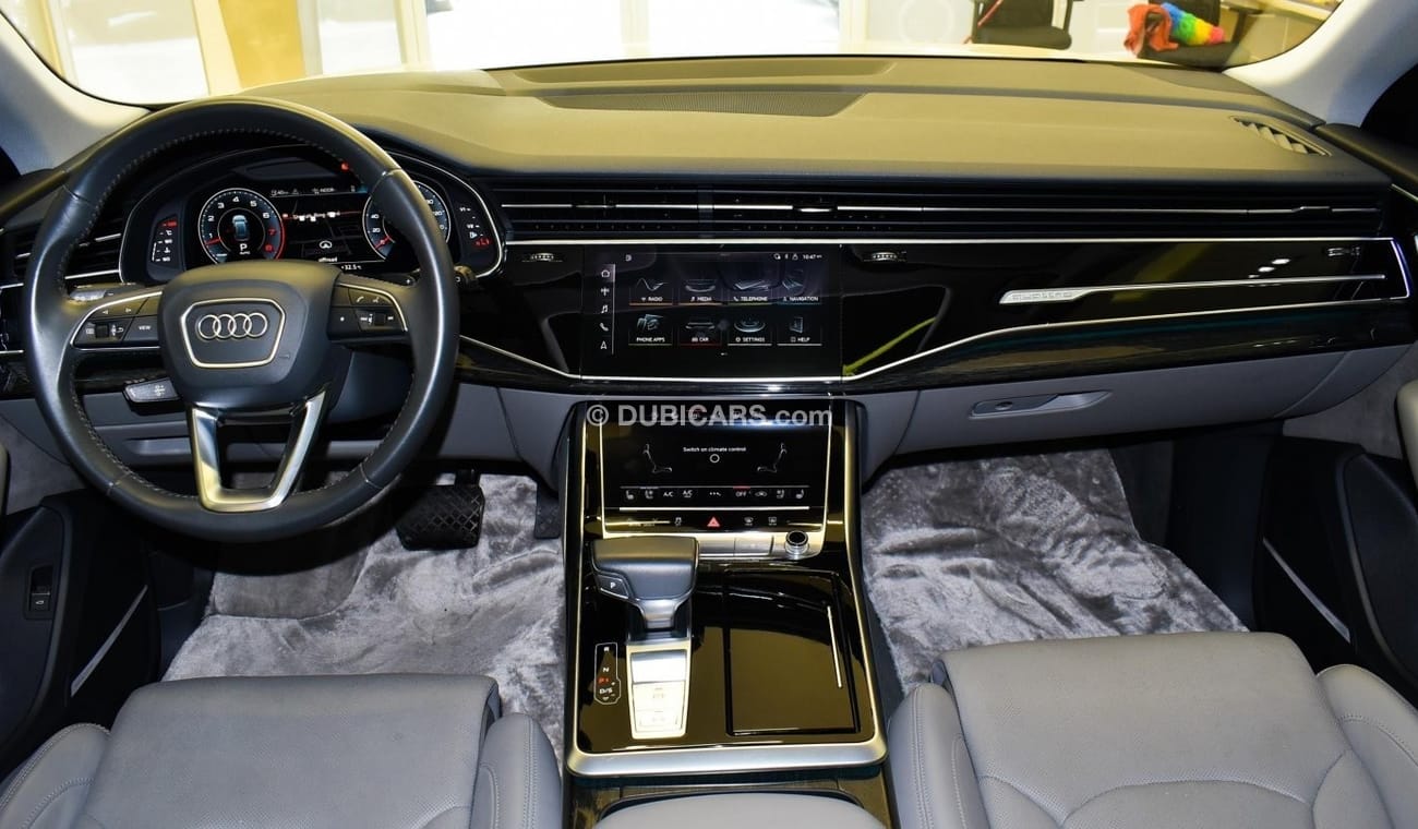 Audi Q8 55 TFSI Quattro  S Line