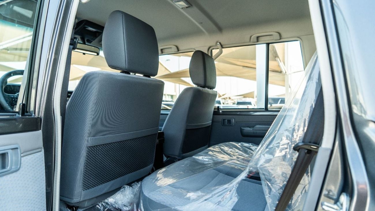 Toyota Land Cruiser 70 LC 76 | 4.0L | V6 | M/T | 2025