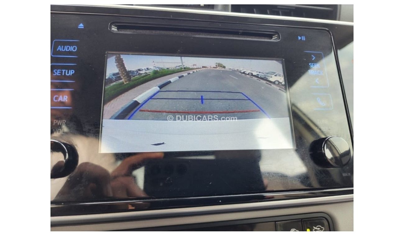 تويوتا كورولا SE