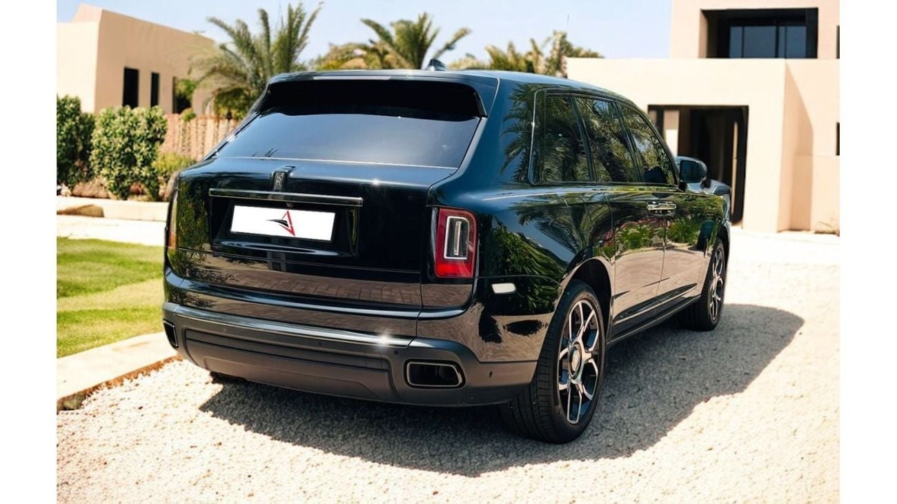 Rolls-Royce Cullinan ROLLS ROYCE CULLINAN 2021 BLACK BADGE | FSH | UNDER WARRANTY | STARLIGHT | GCC SPECS