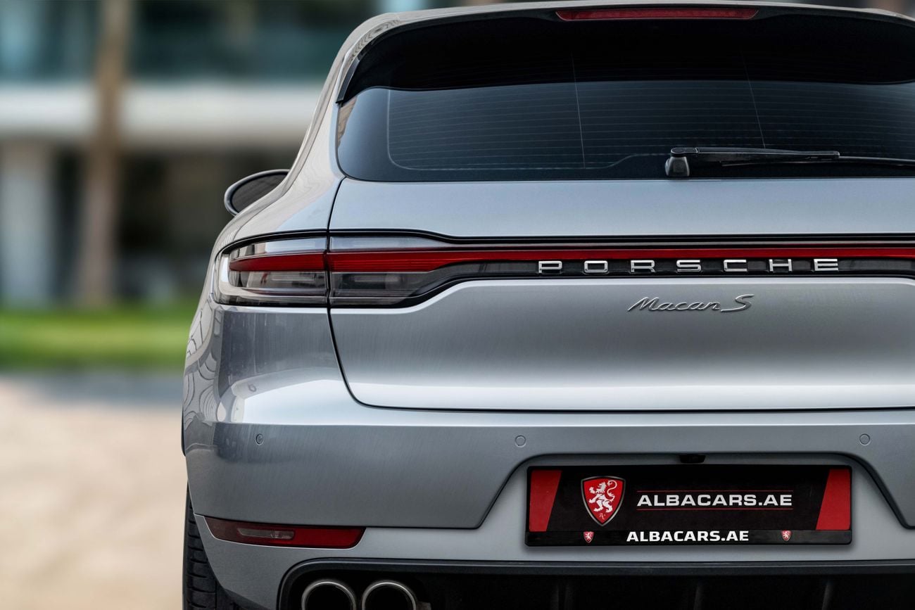 Porsche Macan Porshce Macan S | 3,486 P.M | 0% Downpayment | Fantastic Condition!