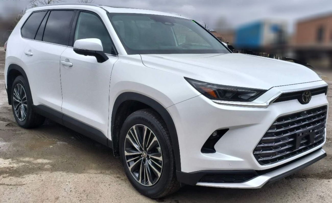 Toyota Grand Highlander Platinum Hybrid Max