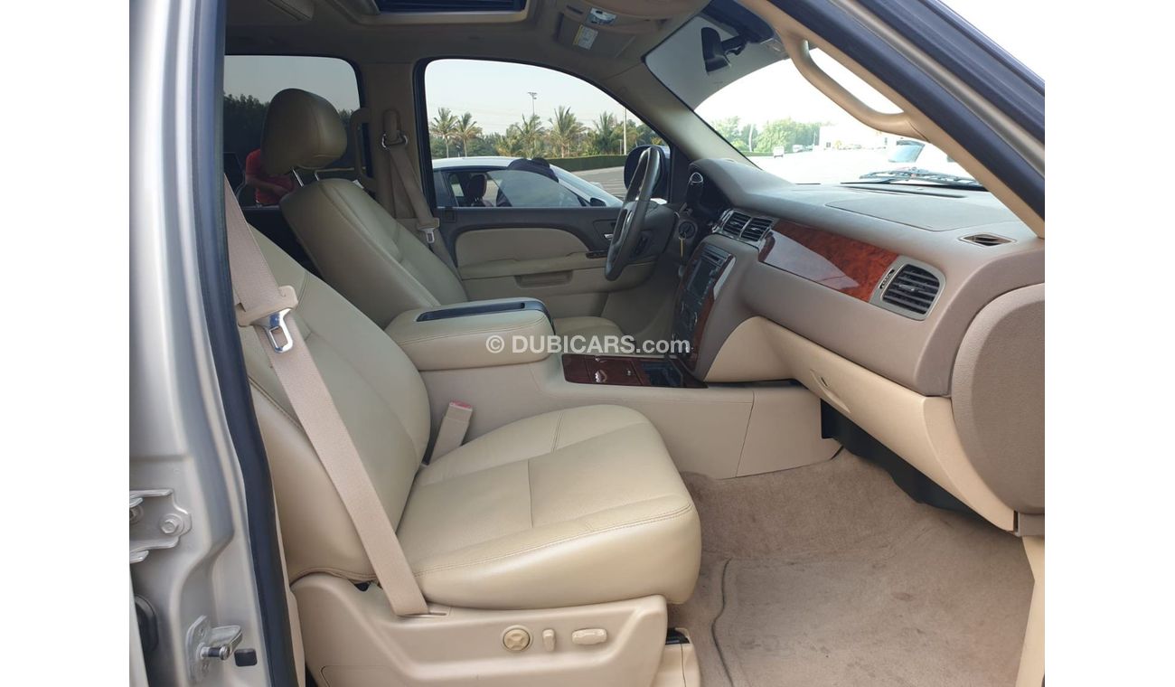 شيفروليه تاهو Chevrolet Tahoe LTZ 2011 V8 GCC Perfct Condition - Accident free - Full Opiton