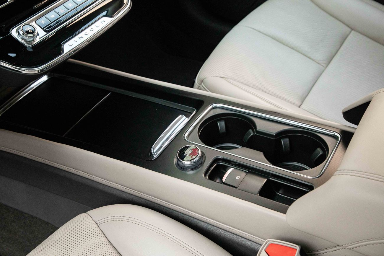 Lincoln Corsair Corsair Reserve | 2,546 P.M | 0% Downpayment | AGENCY WARRANTY