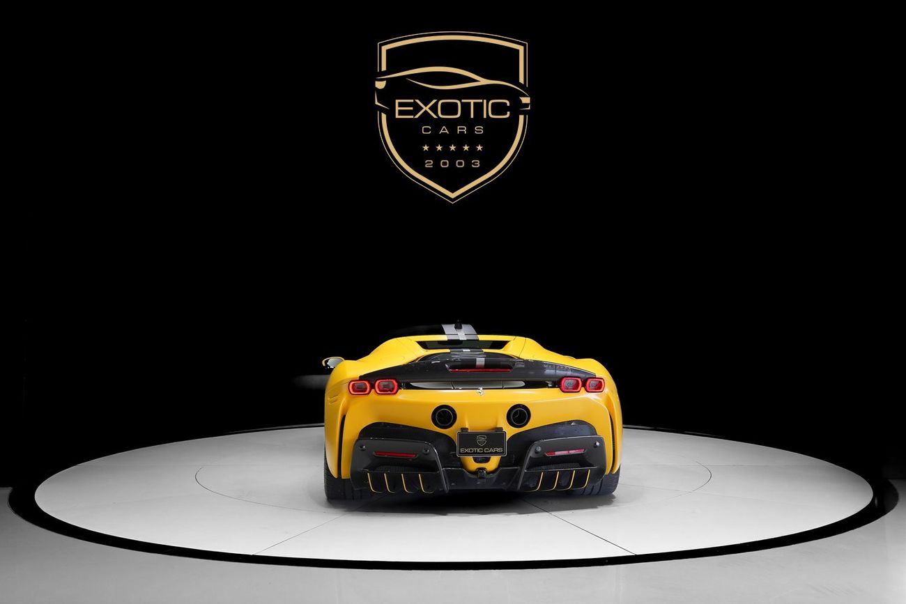 فيراري SF90 ستراديل ASSETTO FIORANO