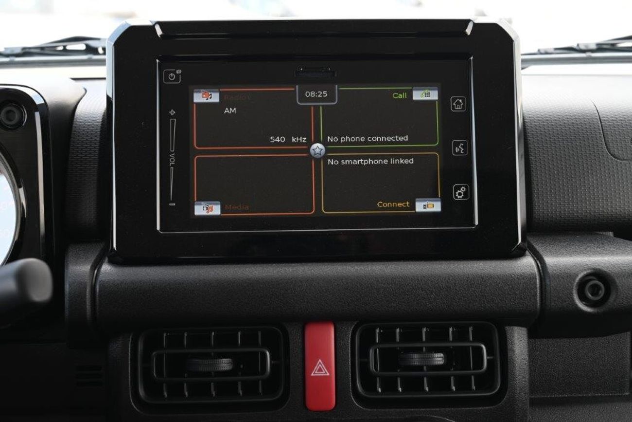 سوزوكي جيمني 3DRS 1.5L Manual Transmission