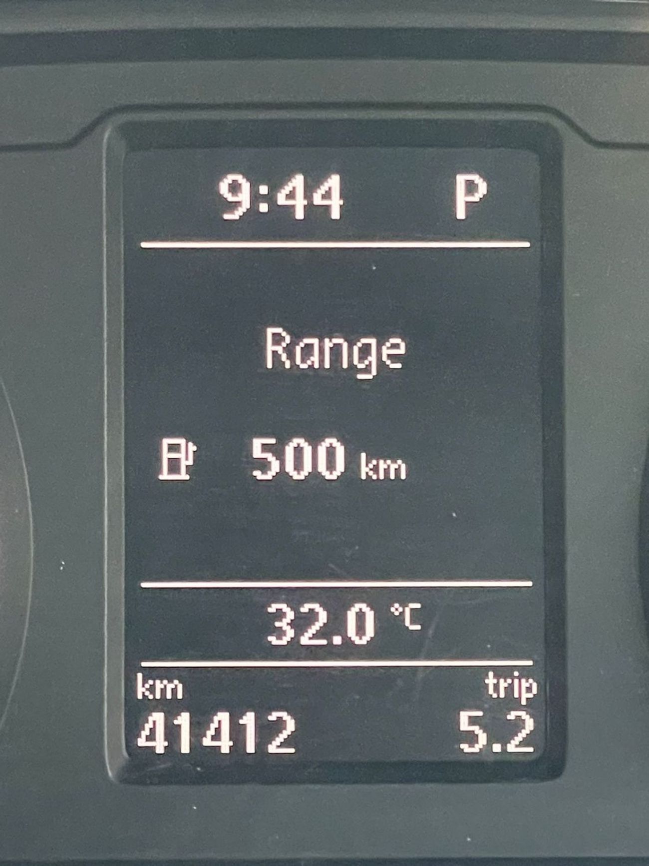 Volkswagen Amarok DIESEL 3,0 LITER ,RHD AUTOMATIC GEAR 2021 MODEL