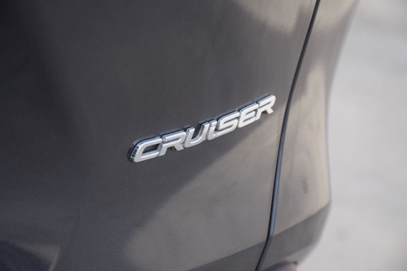 Toyota RAV4 LE 2.0L FWD