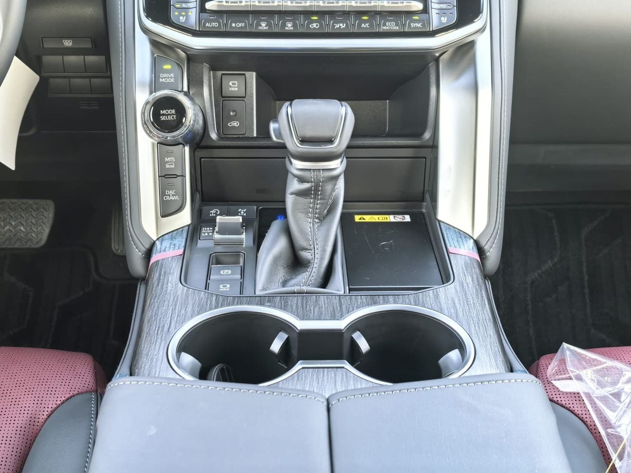 Toyota Land Cruiser VXR