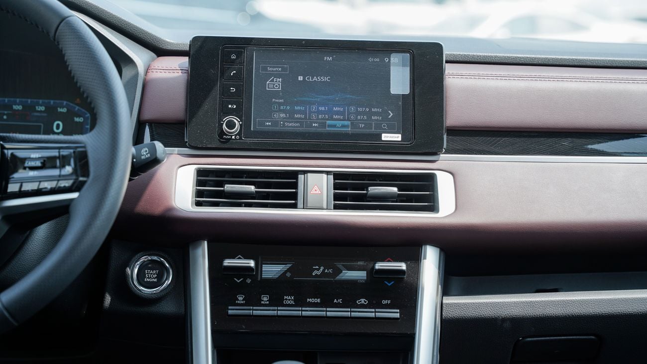 Mitsubishi Xpander Cross
