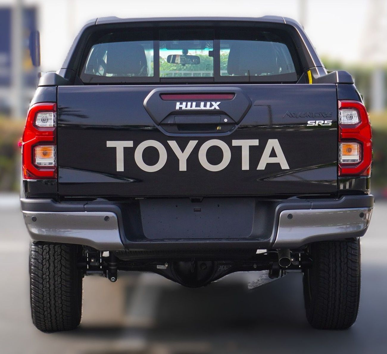 تويوتا هيلوكس NEW TOYOTA HILUX 4.0L PETROL 4WD D/CAB – ADV (2025 MODEL)
