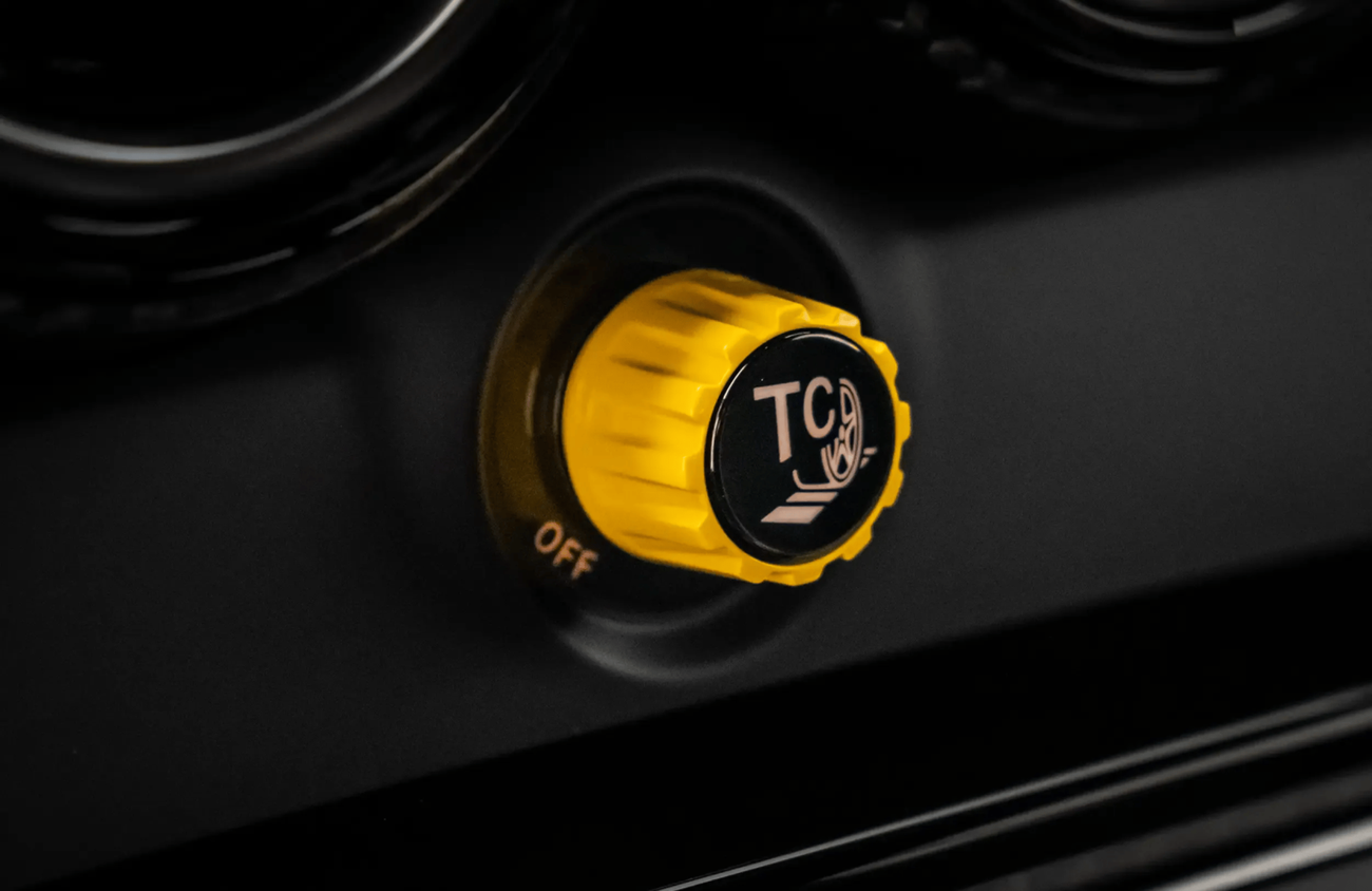 Mercedes-Benz AMG GT All-new 4.0L V8 biturbo engine