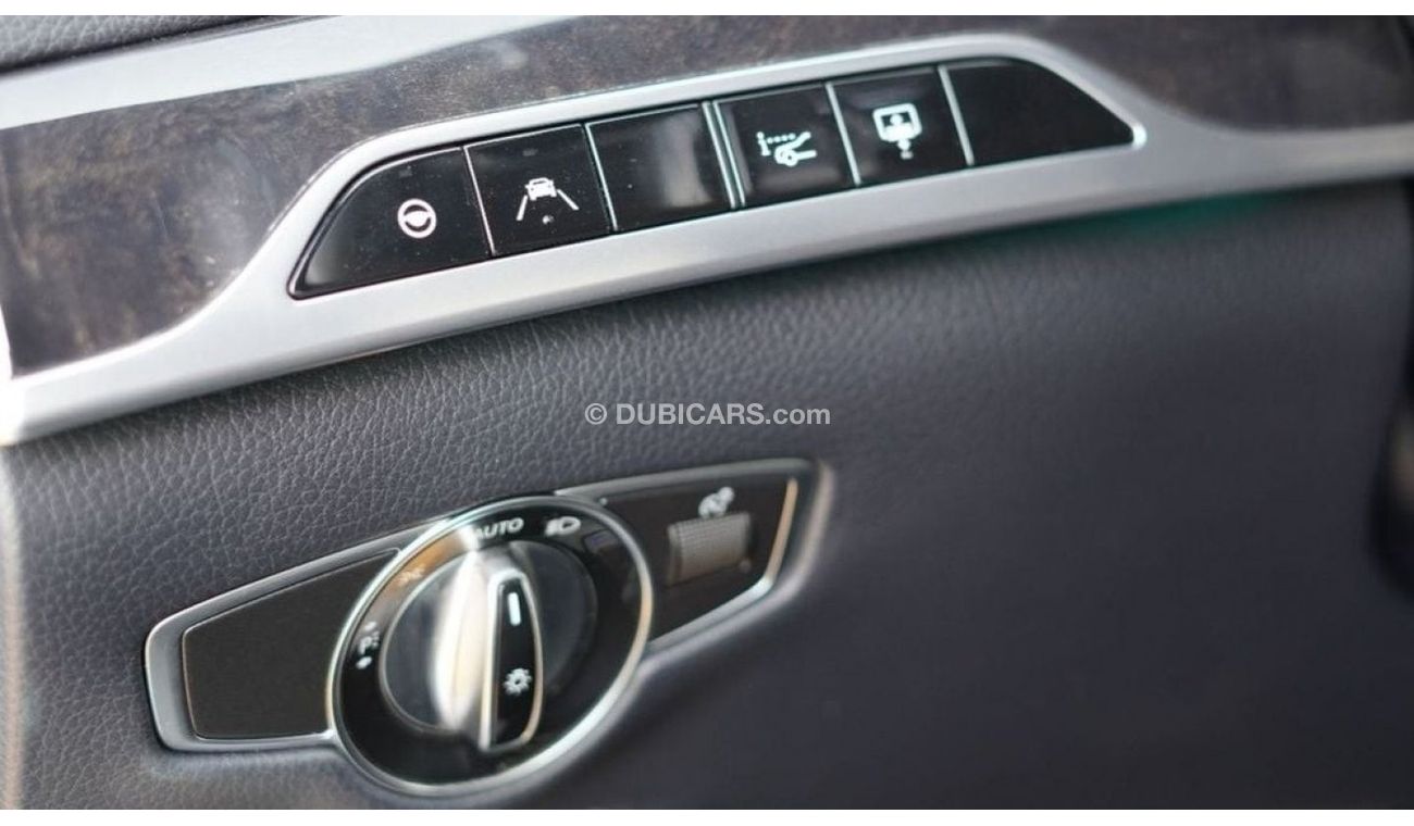 Mercedes-Benz S 560 Std