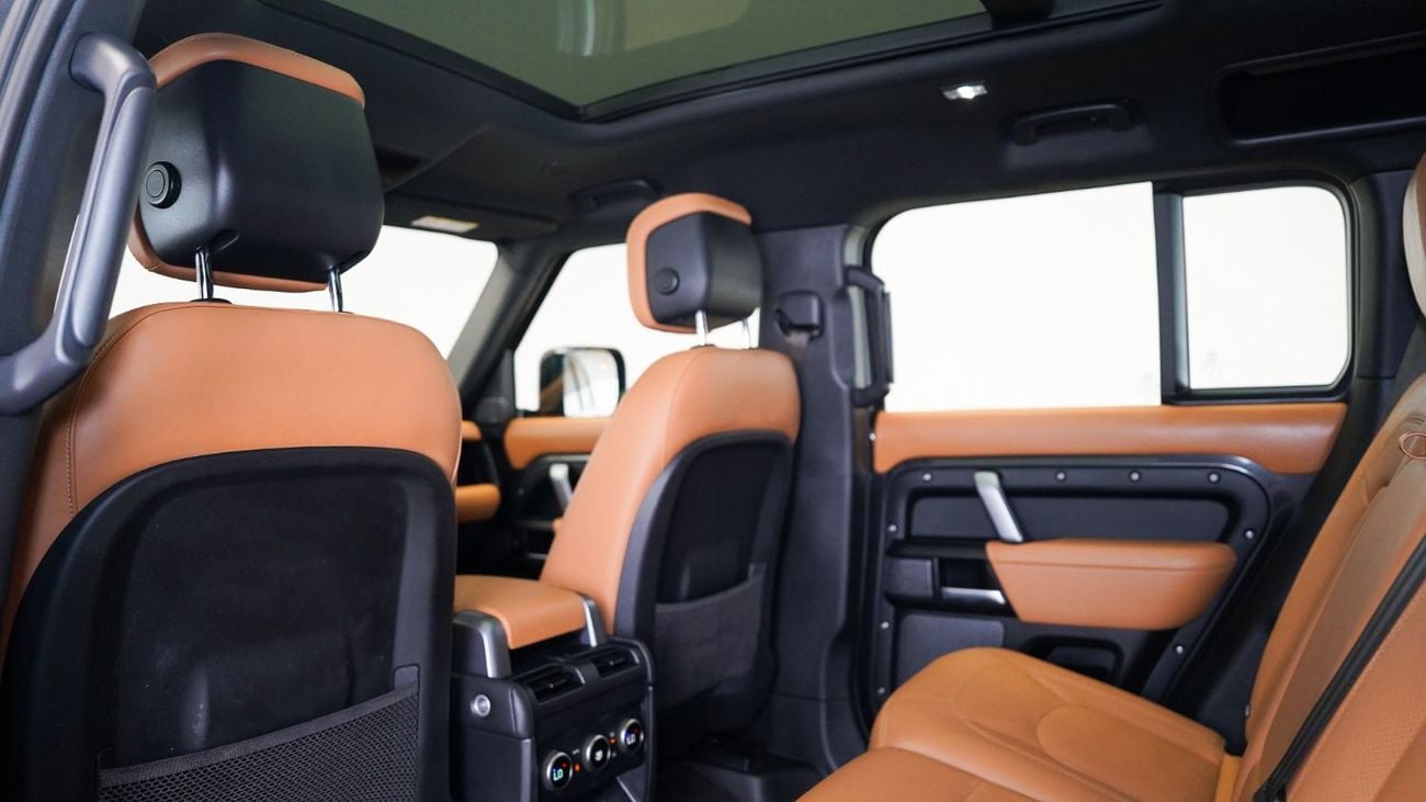 Land Rover Defender Defender 110 P525 Carpathian | AED 6,348 PM | Warranty September 2027 | GCC