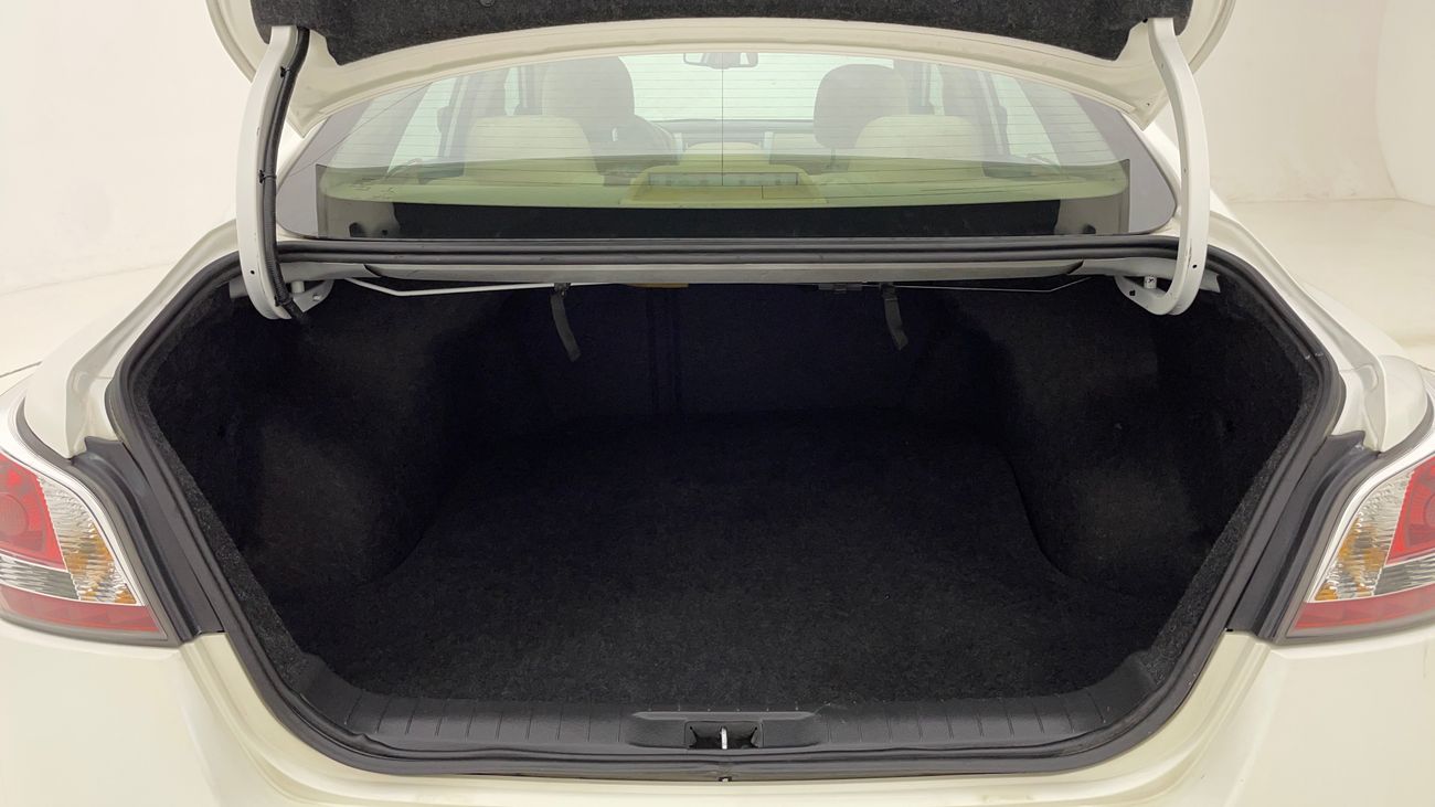 نيسان ألتيما SV 2.5 | بدون دفعة مقدمة | اختبار قيادة مجاني للمنزل