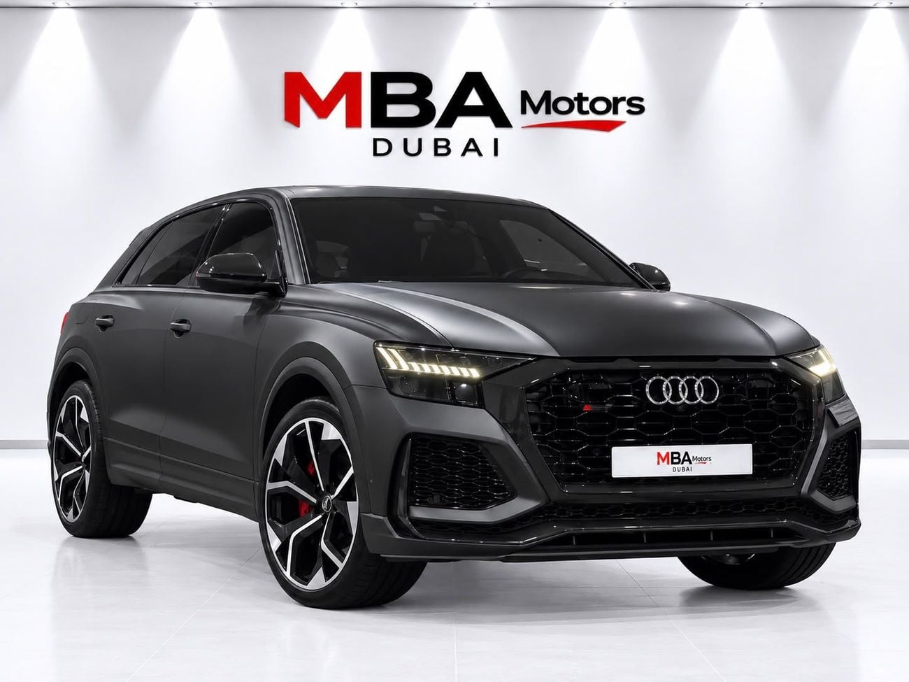 أودي RSQ8 ستاندرد