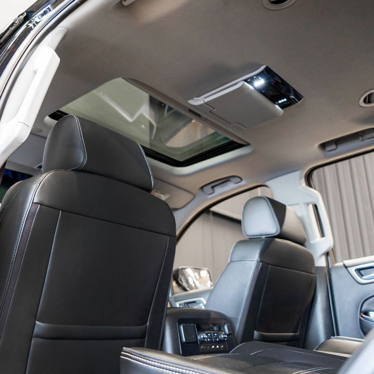 GMC Yukon AED 2,189 pm • 0% Downpayment • Denali • 2 Years Warranty