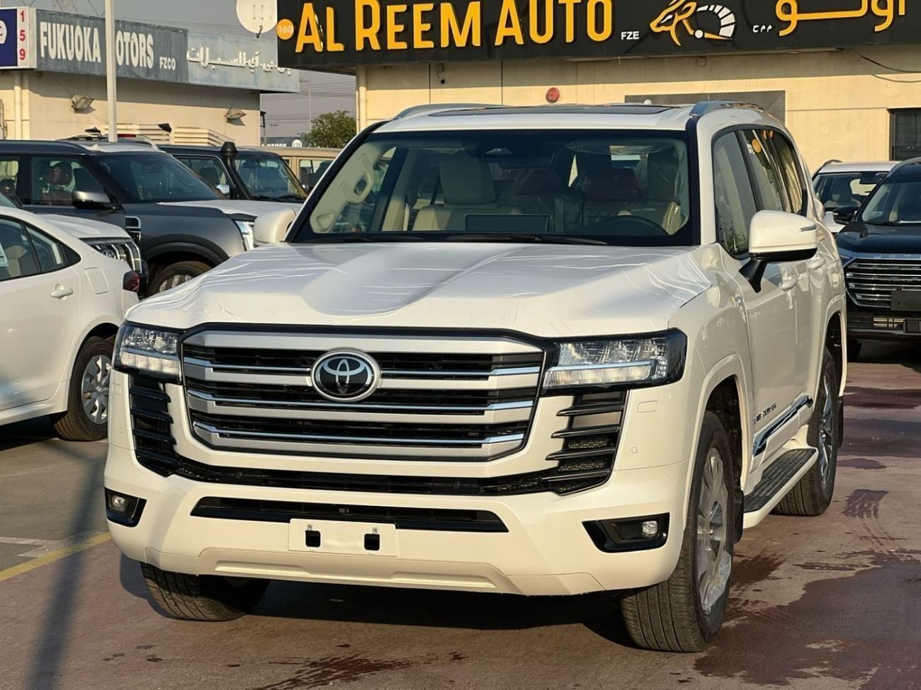 تويوتا لاند كروزر GXR 4.0L TOYOTA LAND CRUISER GXR 3.5L SUV 4WD 2025