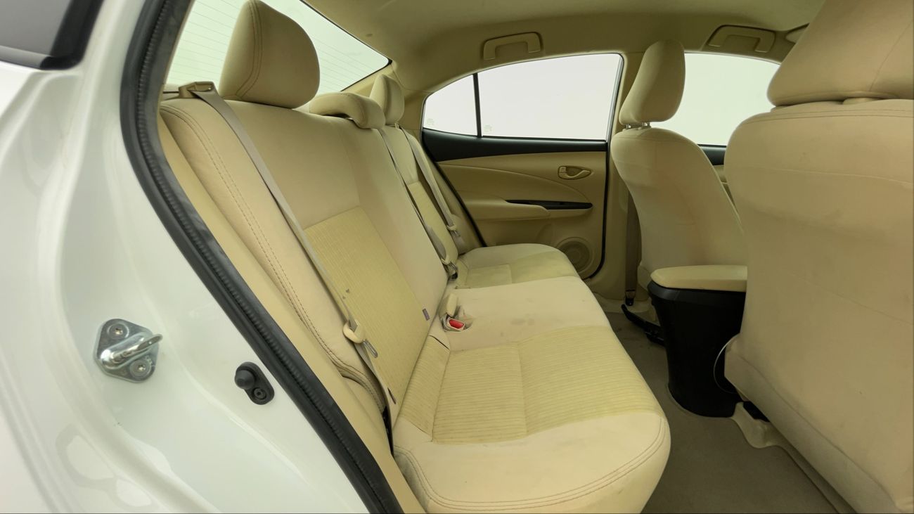 تويوتا يارس SE 1.5 | بدون دفعة مقدمة | اختبار القيادة في المنزل