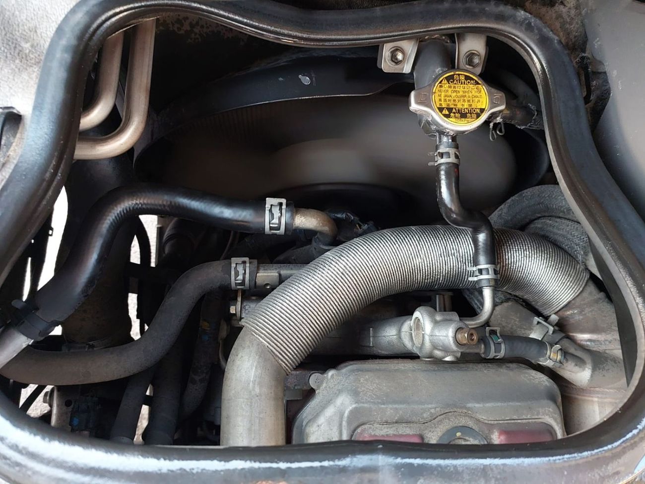 تويوتا كوستر TOYOTA COASTER BUS RHD 2011 MODEL 4.0 L DIESEL AUTOMATIC(PM02142)