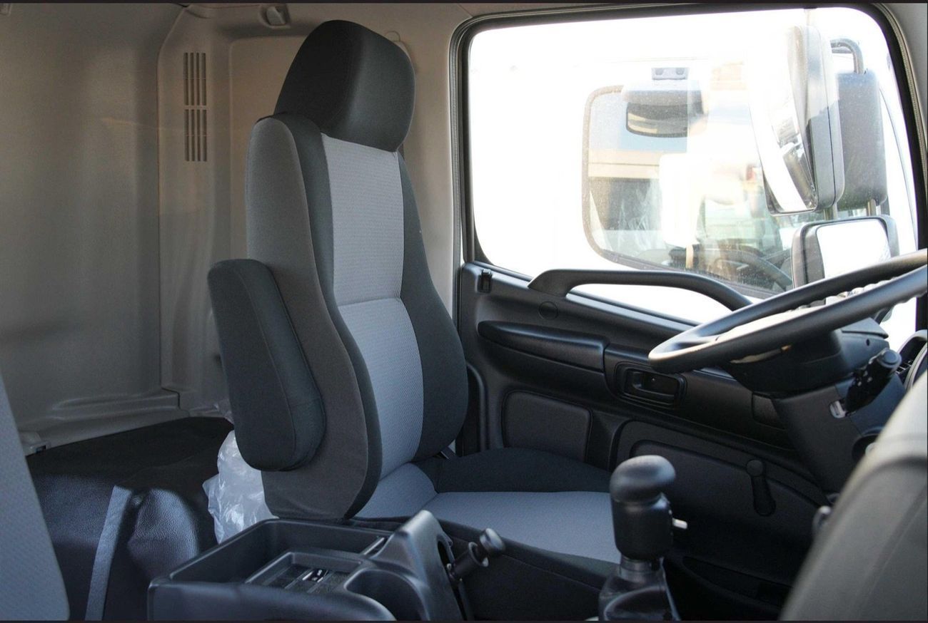 Hino 700 700ZS 4041 12.9L 39.5T CHASSIS CAB 6X4 M/T DIESEL