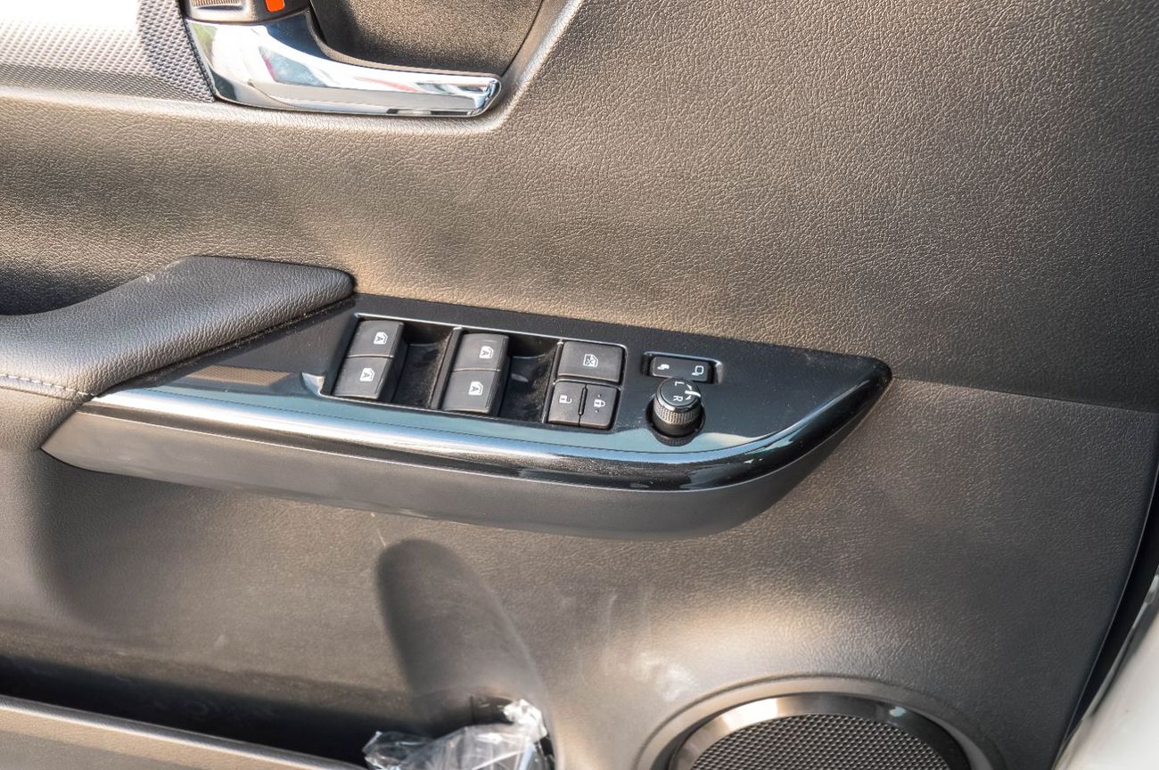 تويوتا هيلوكس GR Sport 4.0L TOYOTA HILUX GR RALLY 4.0L 4WD PETROL PICKUP 2025