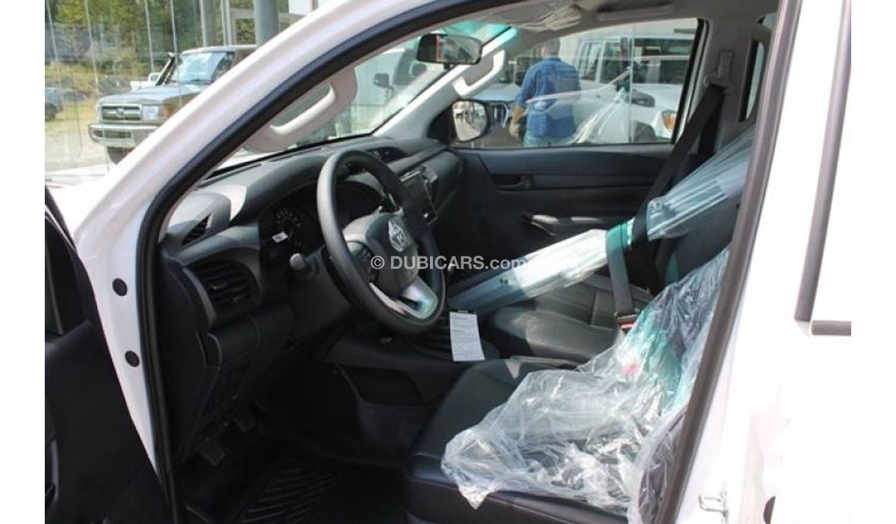 Toyota Hilux Diesel 3.0L MT 5L Basic Option best price !