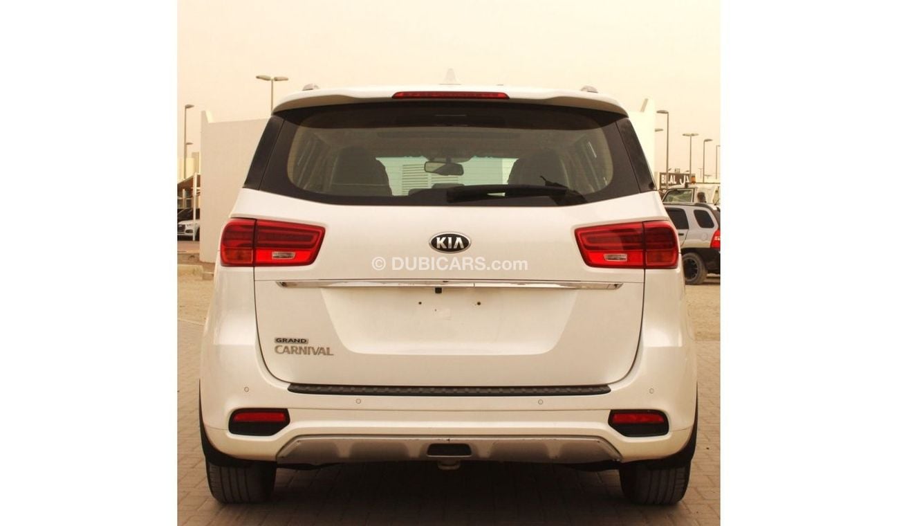 كيا كارنيفال SXL كيا كرنيفال 2019 خليجي بحالة ممتازة