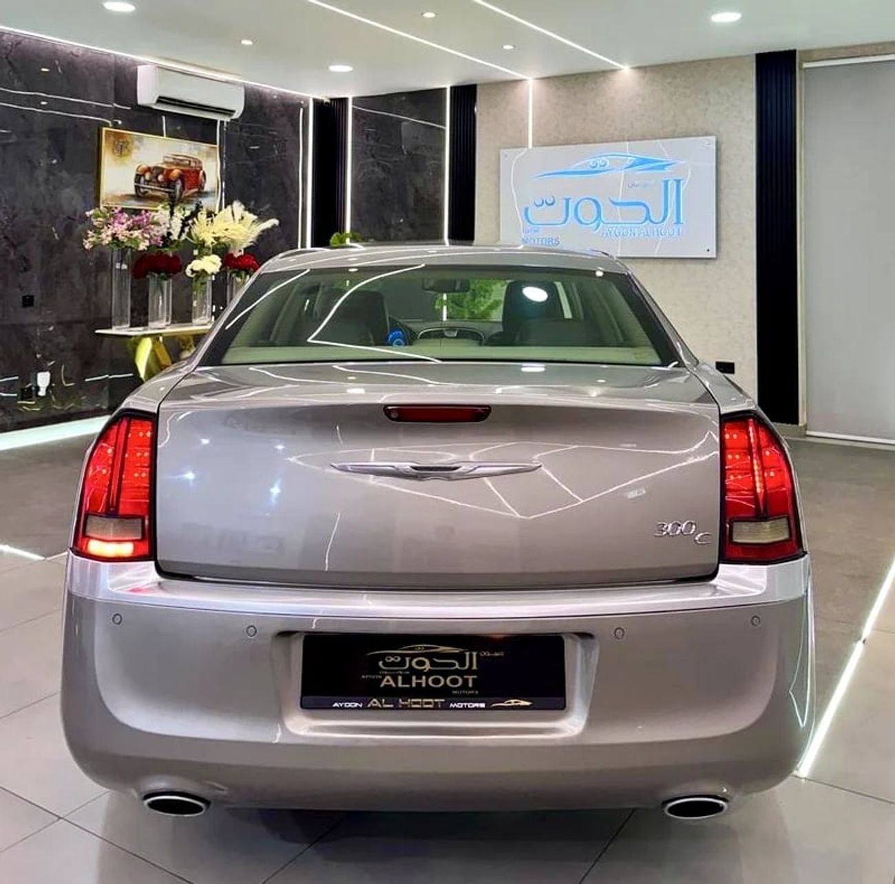 كرايسلر 300C Limited 3.6L || GCC || SPACIOUS AND DEPENDABLE || GREAT || EXCELLENT PERFORMANCE || COMFORT
