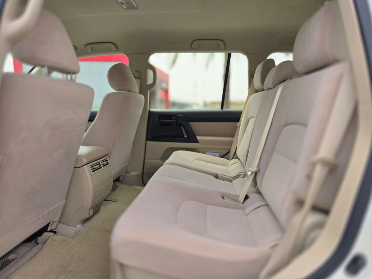 Toyota Land Cruiser EXR 4.0L 2021 GCC LOW MILEAGE IN MINT CONDITION
