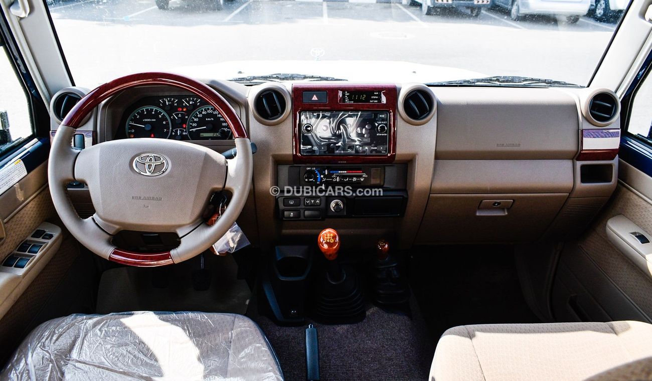 Mitsubishi Canter Van