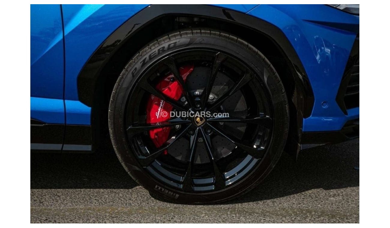 Lamborghini Urus 2023 Lamborghini Urus Turbocharged 4.0-litre V8