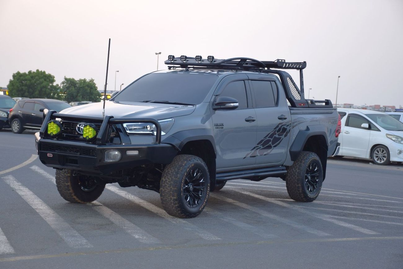 Toyota Hilux S GLX 2.8L 4WD A/T