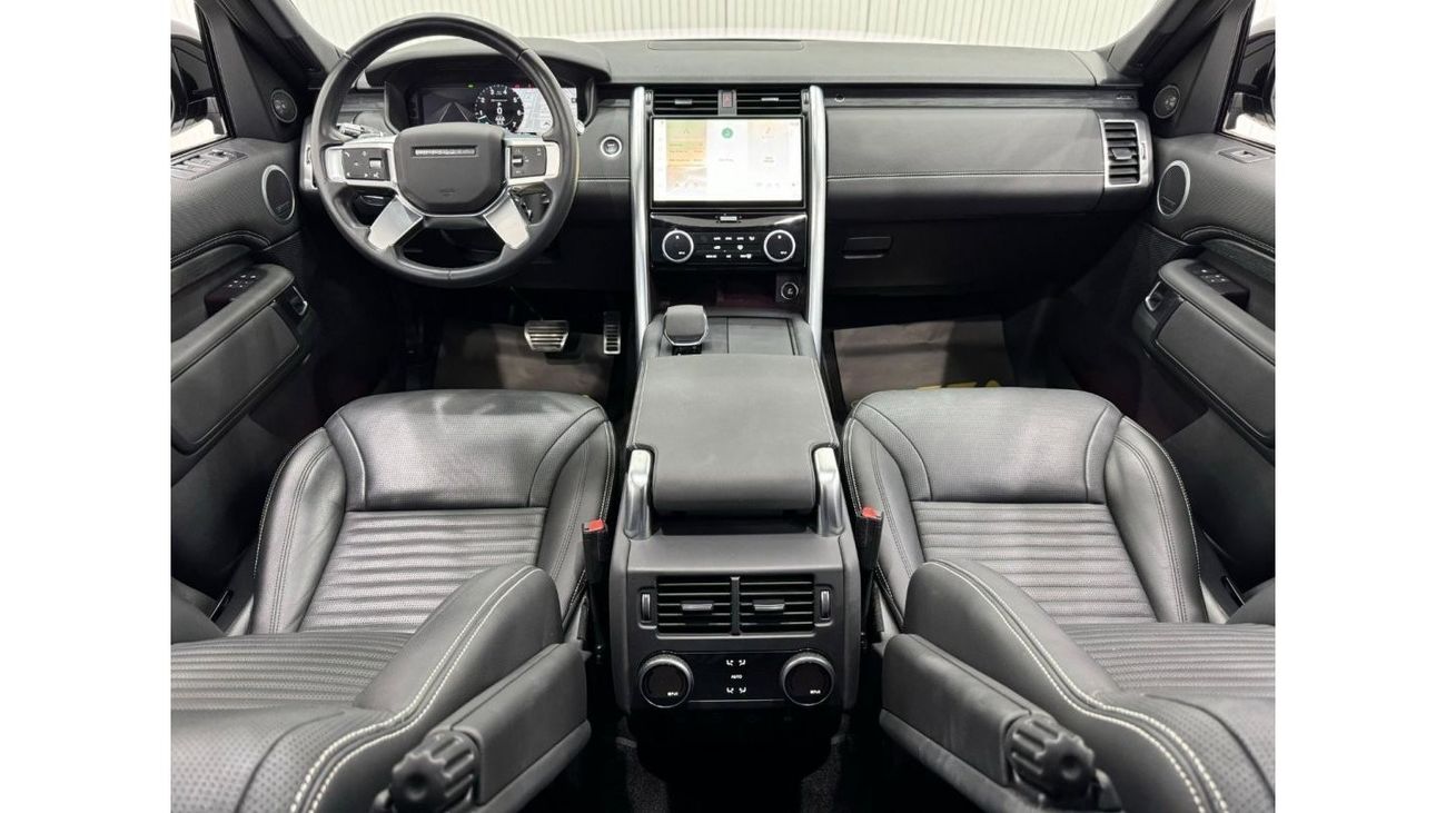 لاند روفر دسكفري R-ديناميك SE 2021 Land Rover Discovery P360 SE R-Dynamic, June 2027 Land Rover Warranty + Service Pa