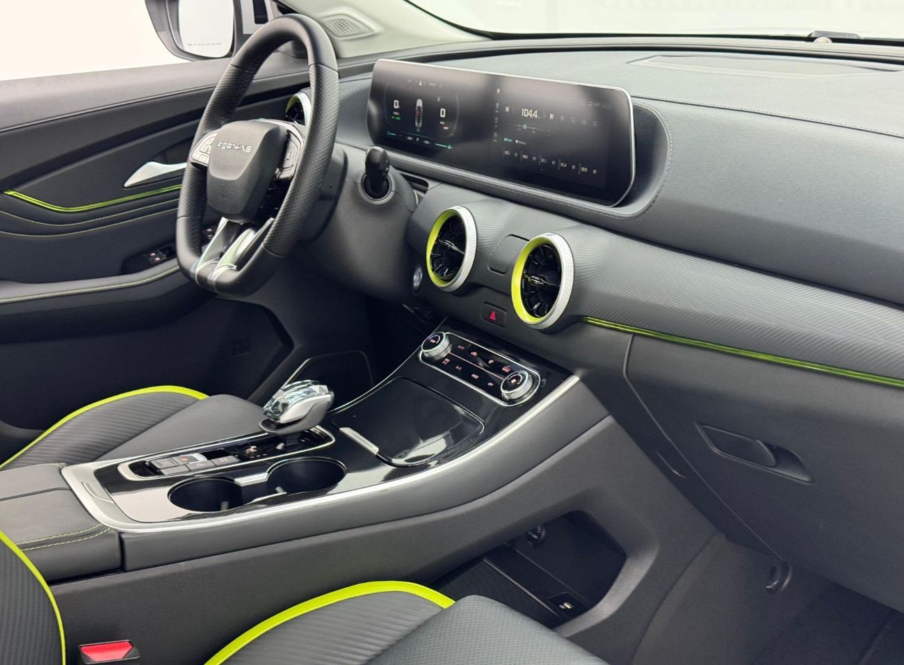 دونج فينج T5 ایوو 2025 Forthig T5 EVO HEV, May 2029 / Warranty + Service Contract , Excellent Condition, GCC