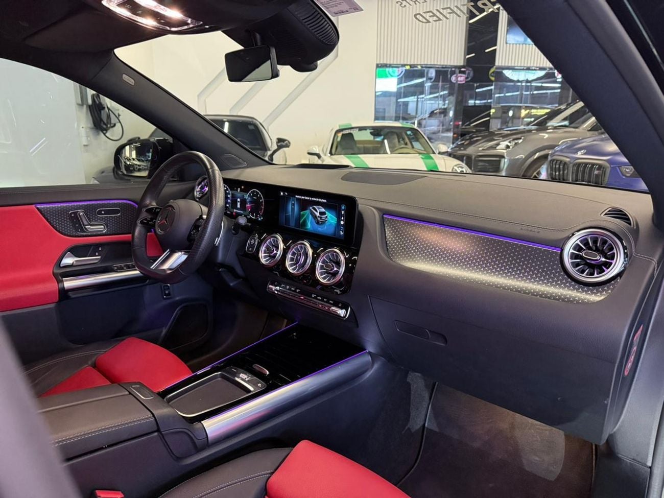 مرسيدس بنز GLA 200 AMG PREMIUM GLA200 | 2,380 AED Monthy | GARGASH WARRANTY & SERVICE